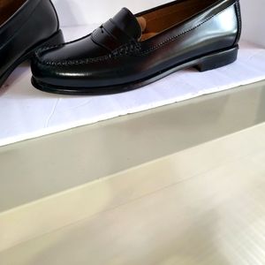 Bass penny loafer size 8